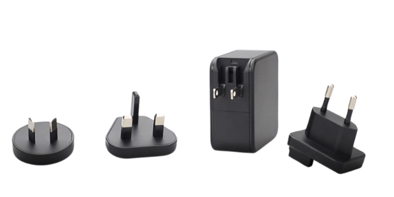 100W GaN charger with Global Plugs.png